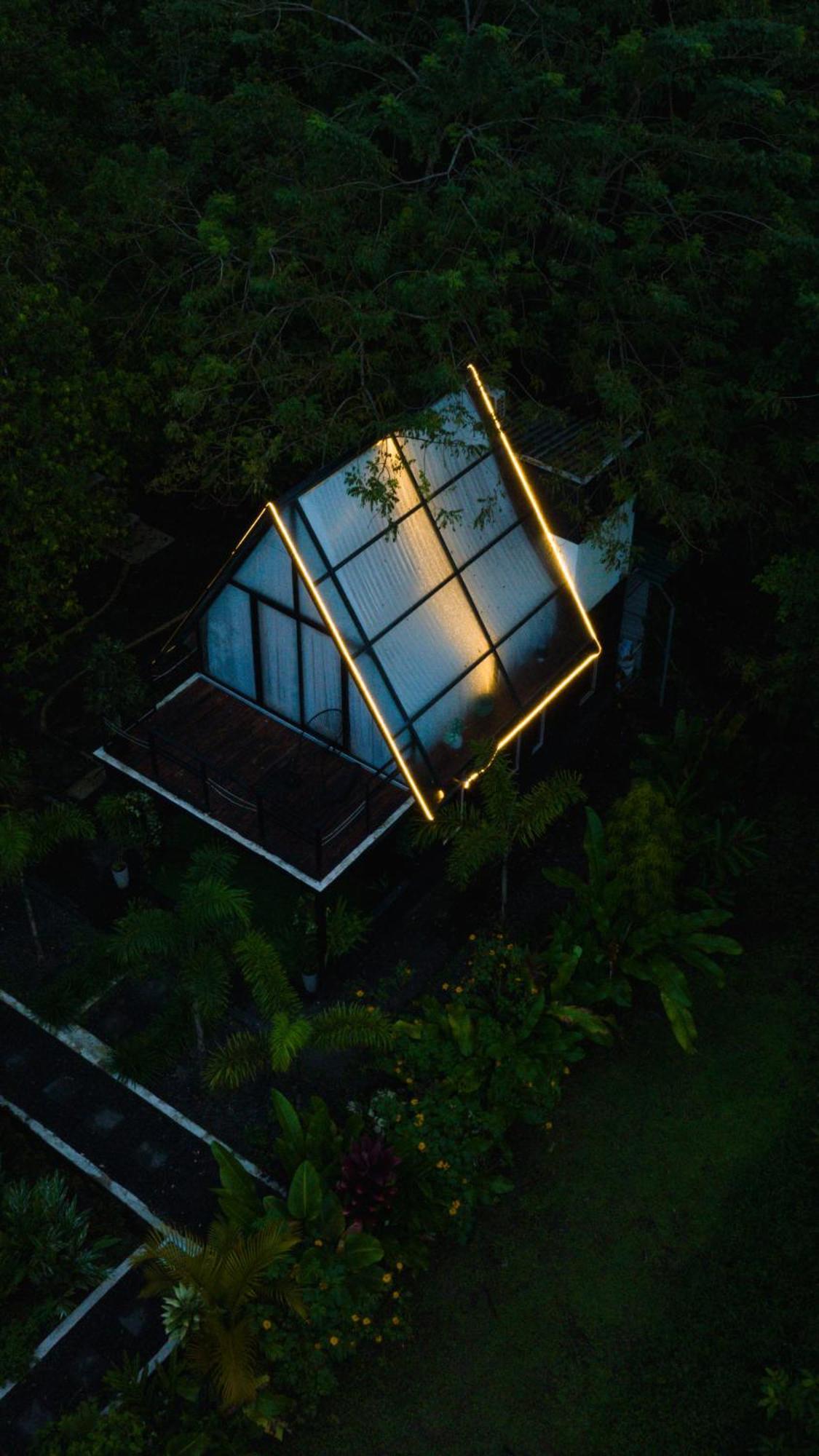 Mali'S House Hotel La Fortuna Екстериор снимка